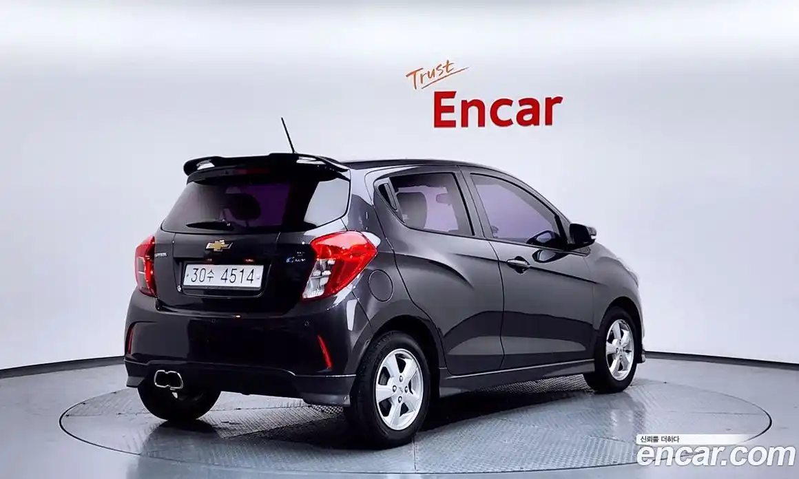 Chevrolet Spark 2015 1.0 гидро в Москве № 1345017, фото 2