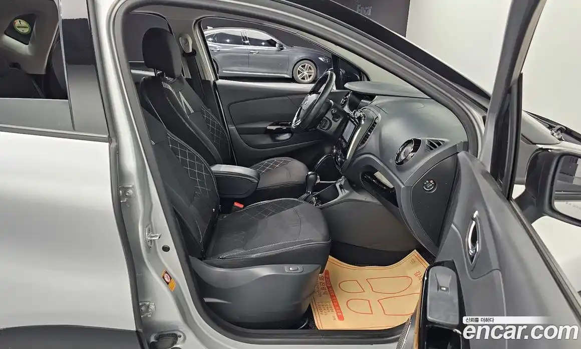 Renault QM3 2014 1.5 гидро в Москве № 1346773, фото 23