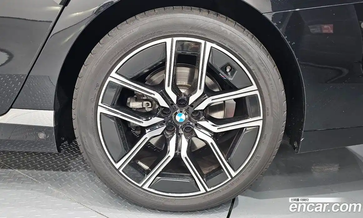 BMW 7-Series 2025 3.0 гидро в Москве № 1347194, фото 7
