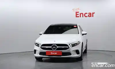Mercedes-Benz A-Class 2021 2.0 гидро в Москве № 1347856, миниатюра 3