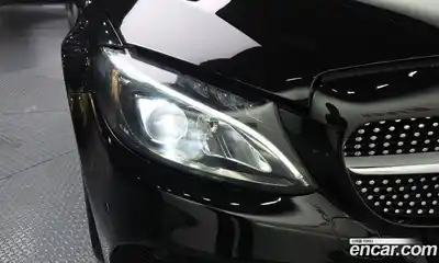 Mercedes-Benz C-Class 2018 2.0 гидро в Москве № 1347997, миниатюра 7