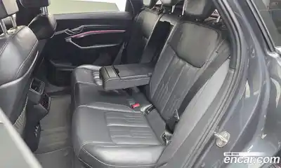 Audi e-tron 2020 0.2 гидро в Москве № 1348246, миниатюра 12