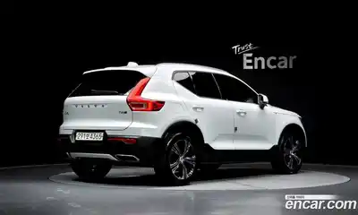 Volvo XC40 2020 2.0 гидро в Москве № 1348821, миниатюра 2