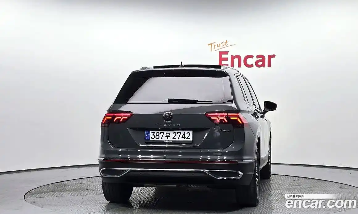 Volkswagen Tiguan 2021 2.0 гидро в Москве № 1350350, фото 3