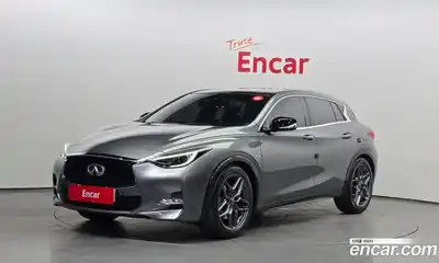 Infiniti Q30, 2019