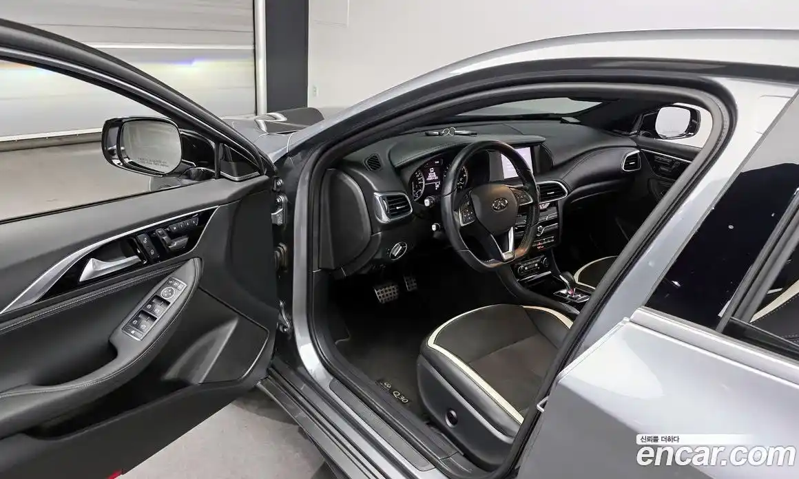 Infiniti Q30 2019 2.0 гидро в Москве № 1351215, фото 13