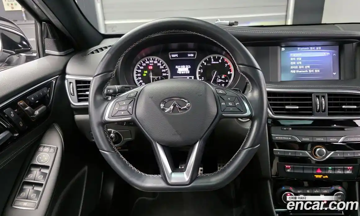 Infiniti Q30 2019 2.0 гидро в Москве № 1351215, фото 18