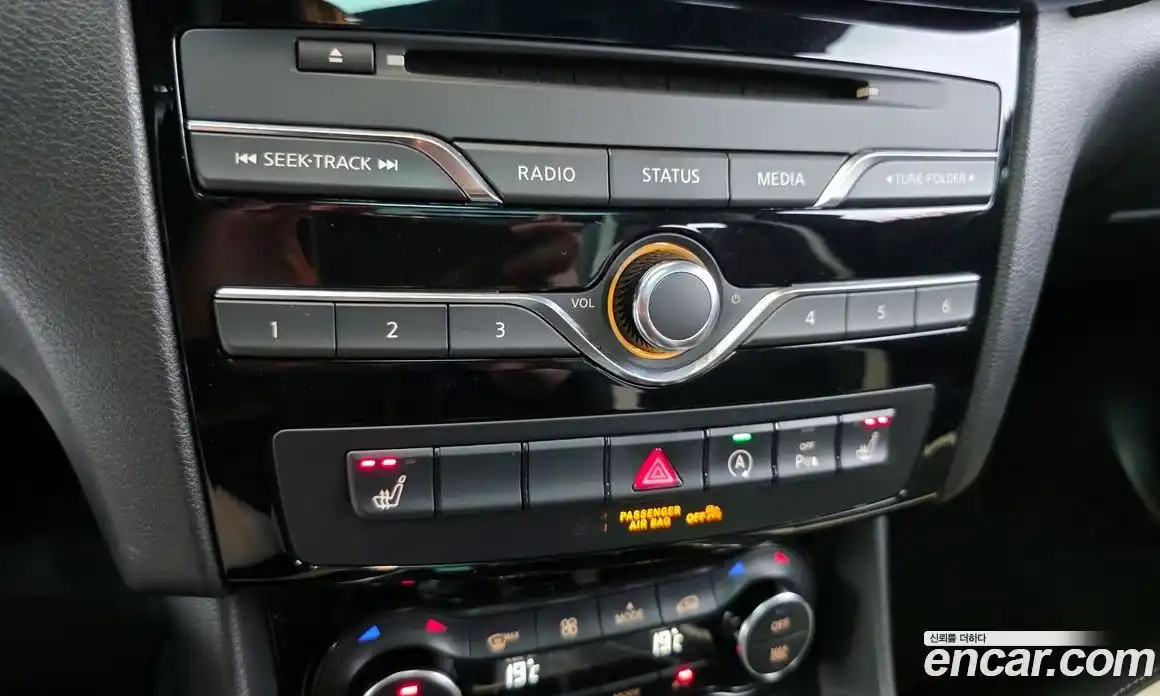 Infiniti Q30 2019 2.0 гидро в Москве № 1351215, фото 27