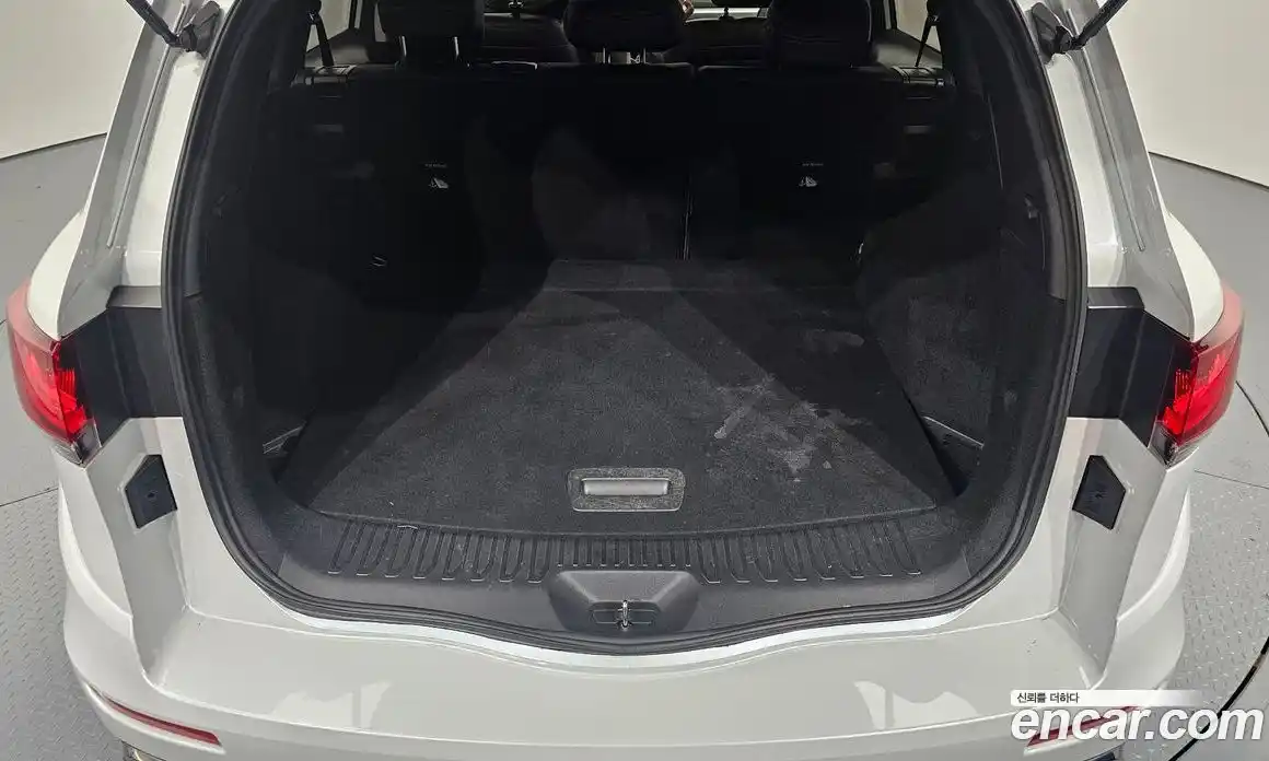 Renault QM6 2022 2.0 гидро в Москве № 1402487, фото 26