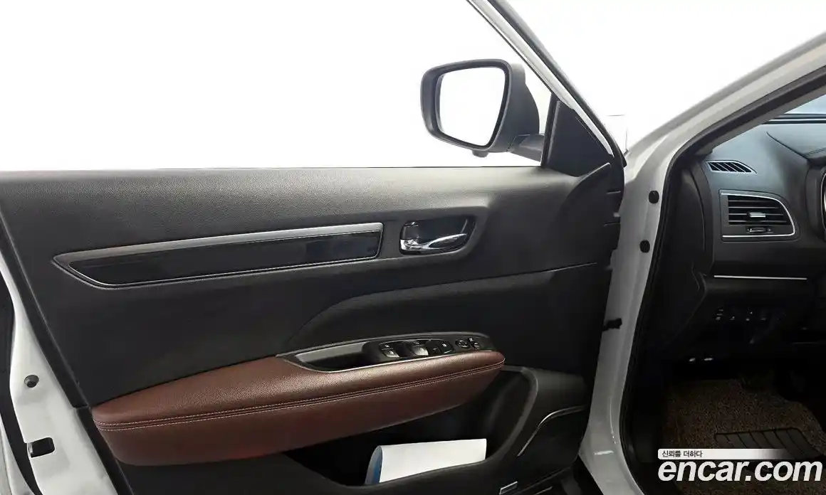 Renault QM6 2018 2.0 гидро в Москве № 1402746, фото 14