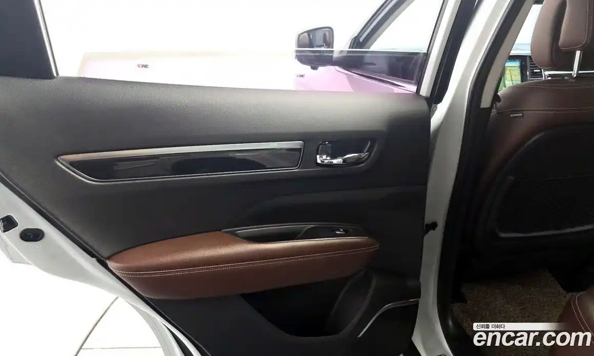 Renault QM6 2018 2.0 гидро в Москве № 1402746, фото 15