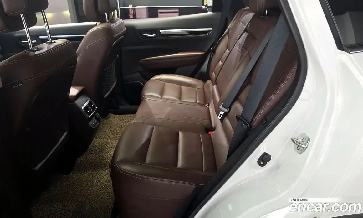 Renault QM6 2018 2.0 гидро в Москве № 1402746, фото 18