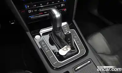 Volkswagen Arteon 2023 2.0 гидро в Москве № 1405526, миниатюра 12