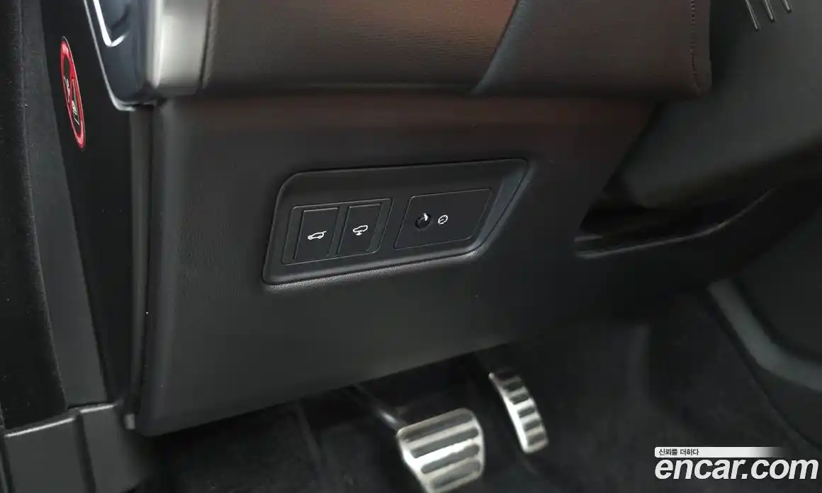 Land Rover Range-Rover Sport 2016 3.0 гидро в Москве № 1423354, фото 29