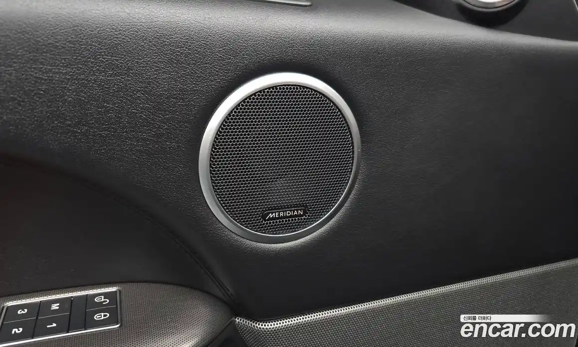 Land Rover Range-Rover Sport 2016 3.0 гидро в Москве № 1423354, фото 33