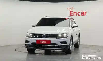 Volkswagen Tiguan 2018 2.0 гидро в Москве № 1424073, миниатюра 3