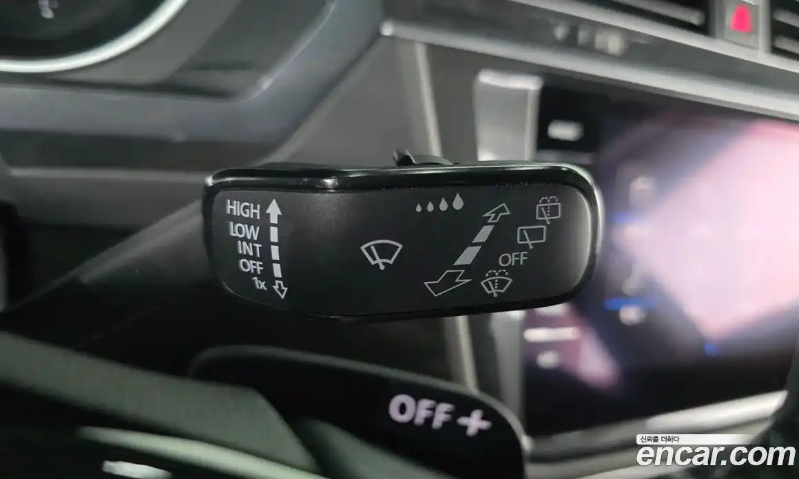 Volkswagen Tiguan 2018 2.0 гидро в Москве № 1424073, фото 32