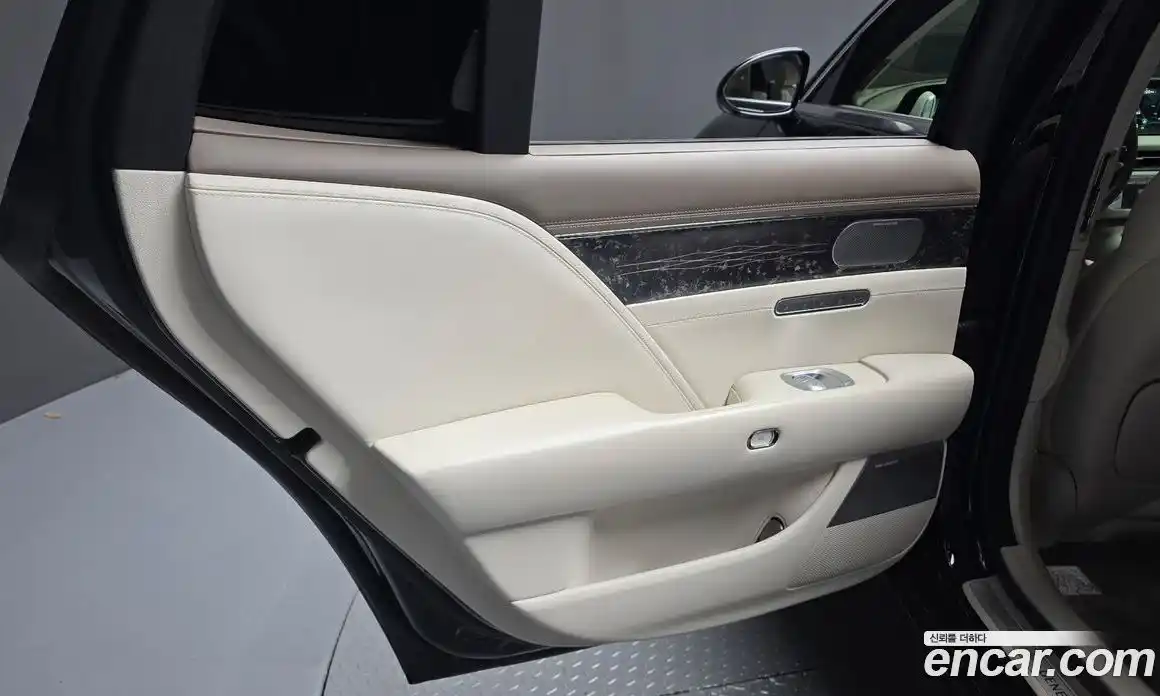 Genesis G90 2022 3.5 гидро в Москве, фото 15