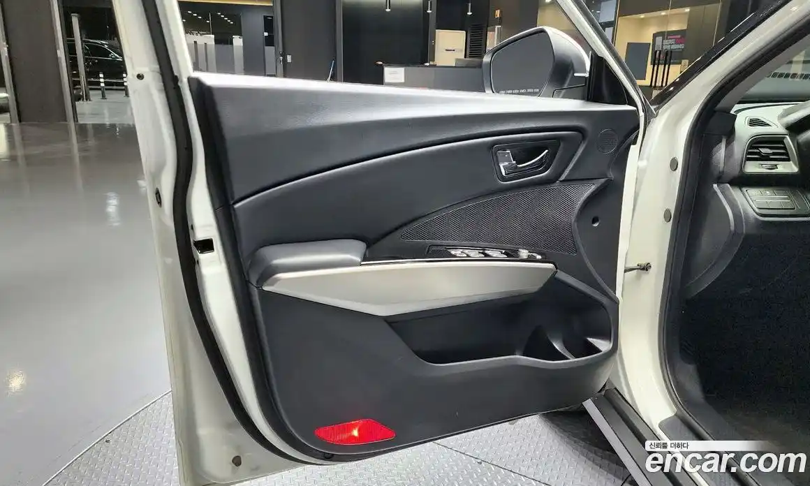 SsangYong TIBOLI 2016 1.6 гидро, фото 14