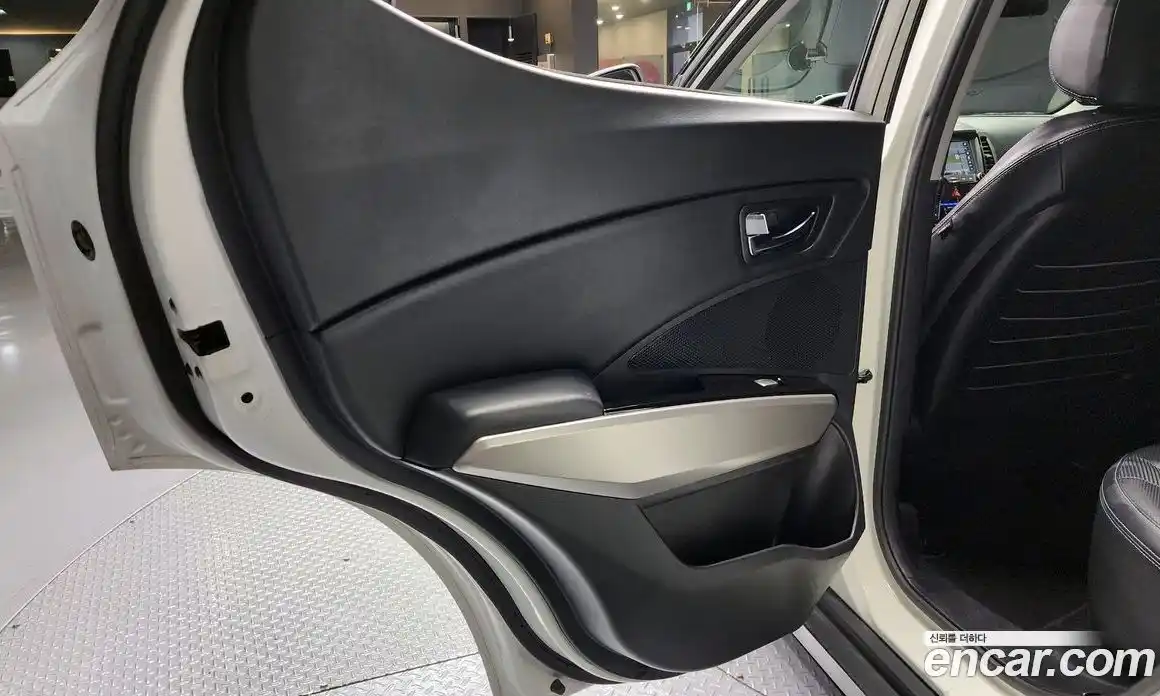 SsangYong TIBOLI 2016 1.6 гидро, фото 15