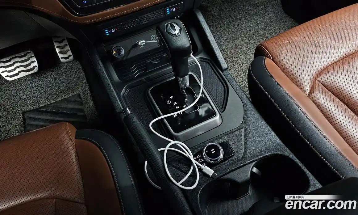 SsangYong Rexton 2019 2.2 гидро в Москве, фото 12
