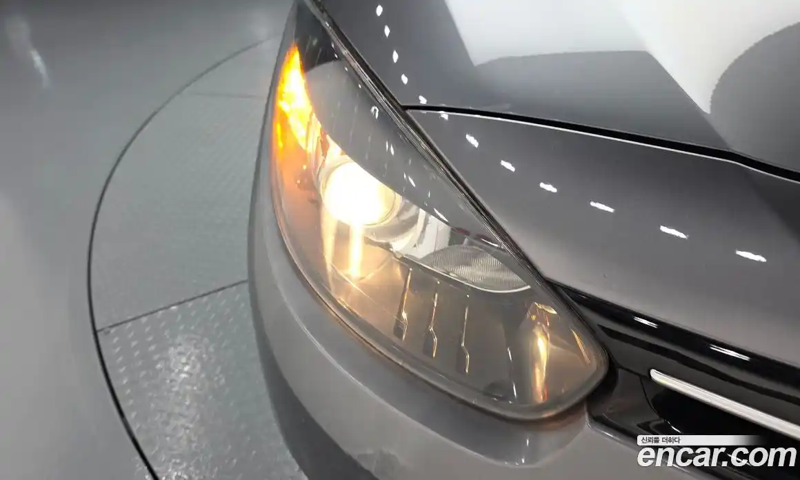 Renault SM3 2015 1.6 гидро в Москве № 1543399, фото 8