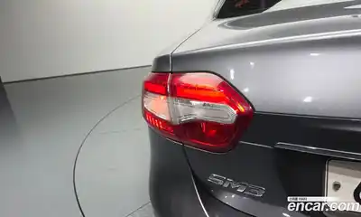 Renault SM3 2015 1.6 гидро в Москве № 1543399, миниатюра 9