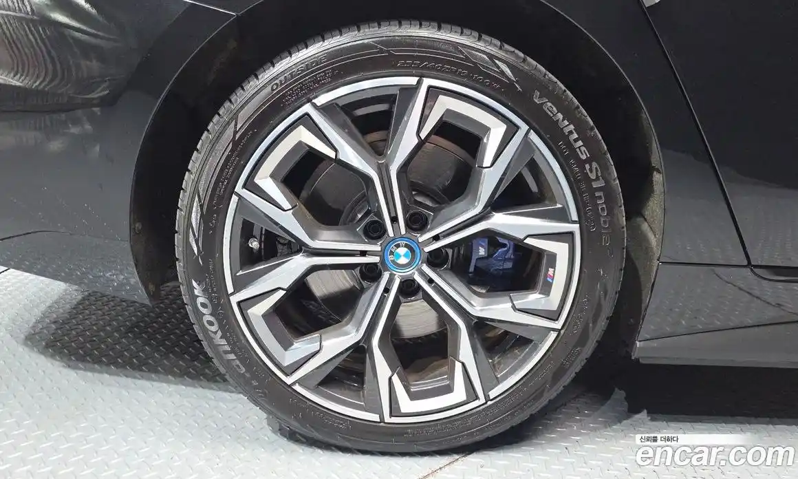 BMW i4 2023 0.2 гидро в Москве № 1544372, фото 5