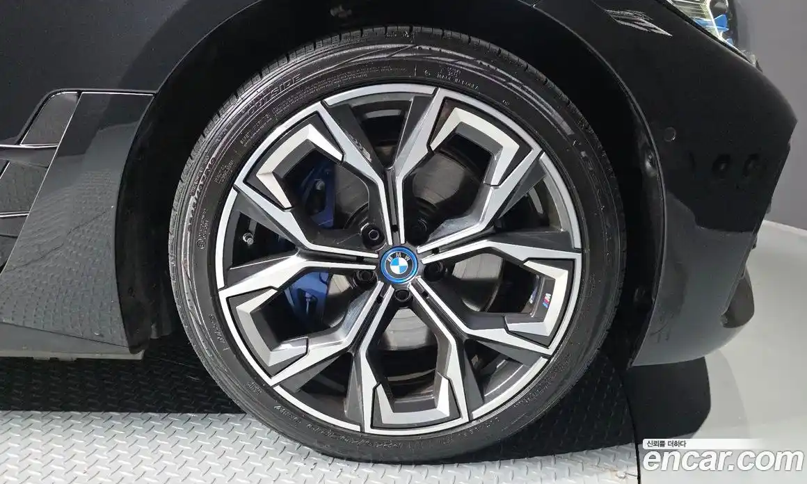 BMW i4 2023 0.2 гидро в Москве № 1544372, фото 7