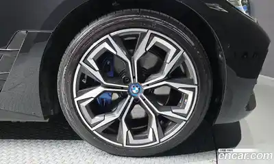 BMW i4 2023 0.2 гидро в Москве № 1544372, миниатюра 7