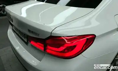 BMW 5-Series 2017 2.0 гидро в Москве № 1544621, миниатюра 9