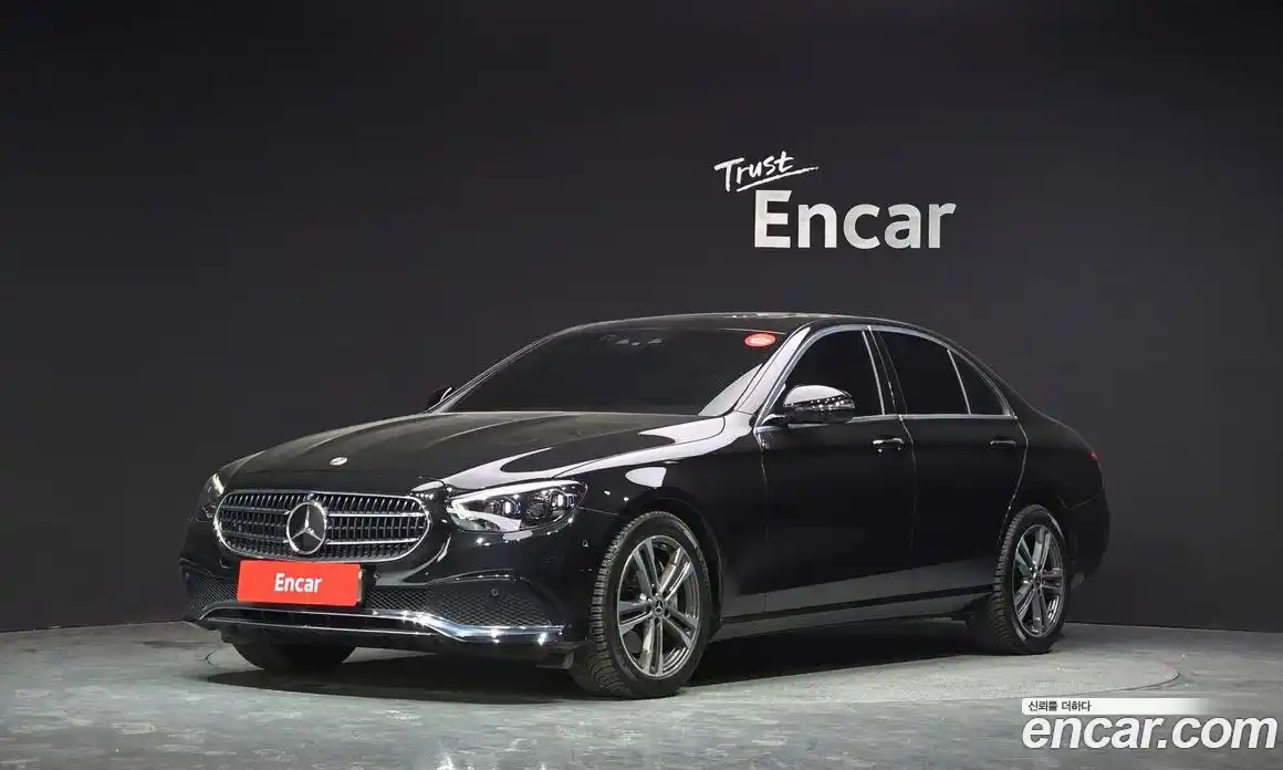 Mercedes-Benz E-Class 2022 2.0 гидро в Москве № 1545521, фото 1