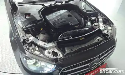 Mercedes-Benz E-Class 2022 2.0 гидро в Москве № 1545521, миниатюра 6