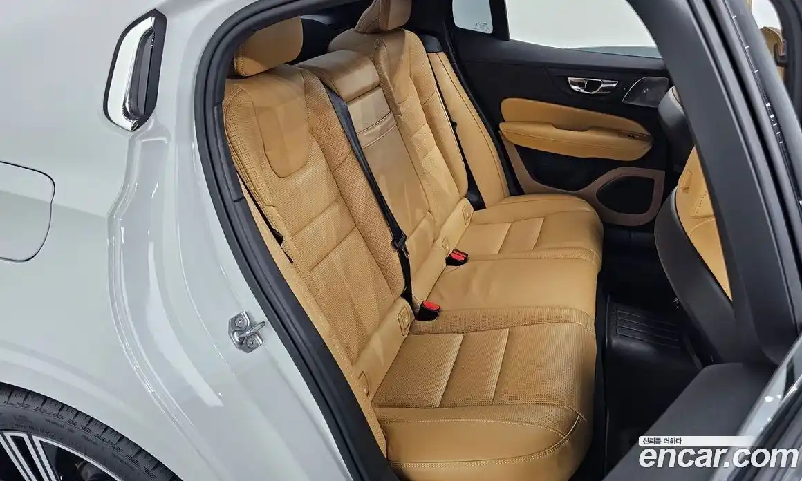 Volvo S60 2019 2.0 гидро в Москве № 1546804, фото 16
