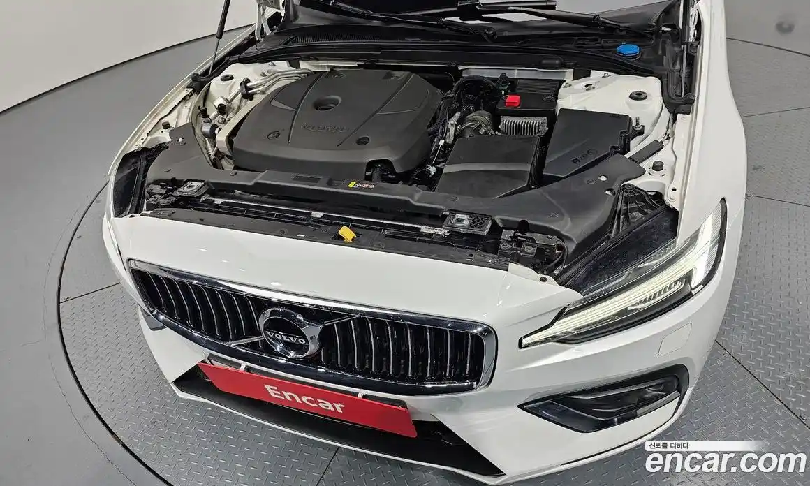 Volvo S60 2019 2.0 гидро в Москве № 1546804, фото 6