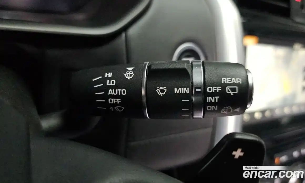 Land Rover Discovery 2018 3.0 гидро в Москве № 1547584, фото 23