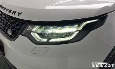 Land Rover Discovery 2018 3.0 гидро в Москве № 1547584, миниатюра 7
