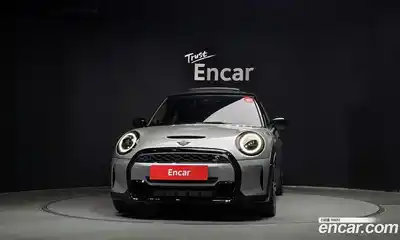 Mini Cooper 2023 2.0 гидро в Москве № 1547922, миниатюра 3