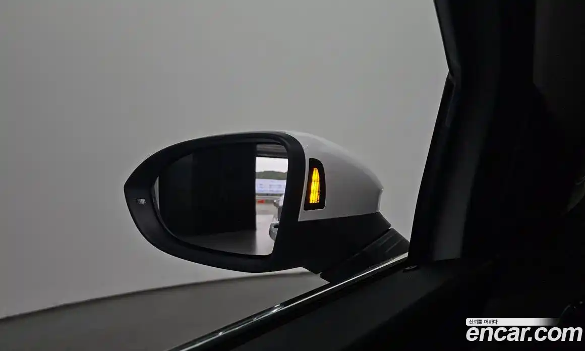 Volkswagen Golf 2023 2.0 гидро в Москве № 1549100, фото 23