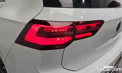 Volkswagen Golf 2023 2.0 гидро в Москве № 1549100, миниатюра 9