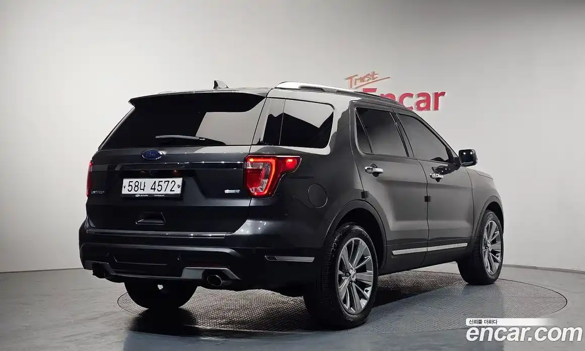 Ford Explorer 2018 2.3 гидро в Москве № 1550465, фото 2