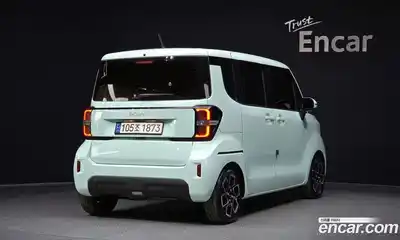 Kia Ray 2023 1.0 гидро в Москве № 1611613, миниатюра 2