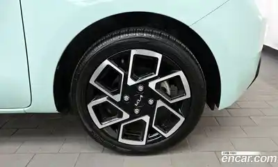Kia Ray 2023 1.0 гидро в Москве № 1611613, миниатюра 7