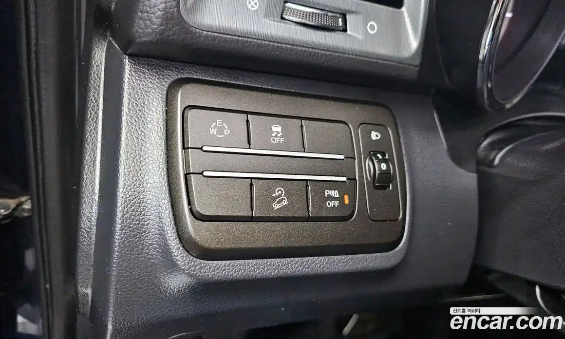 SsangYong TIBOLI 2019 1.6 гидро в Москве, фото 24