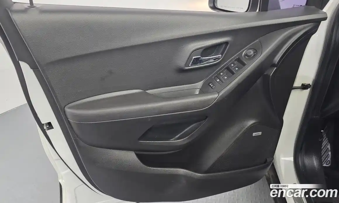 Chevrolet Trax 2015 1.4 гидро в Москве № 1614031, фото 14