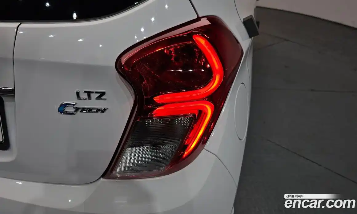 Chevrolet Spark 2016 1.0 гидро в Москве, фото 8
