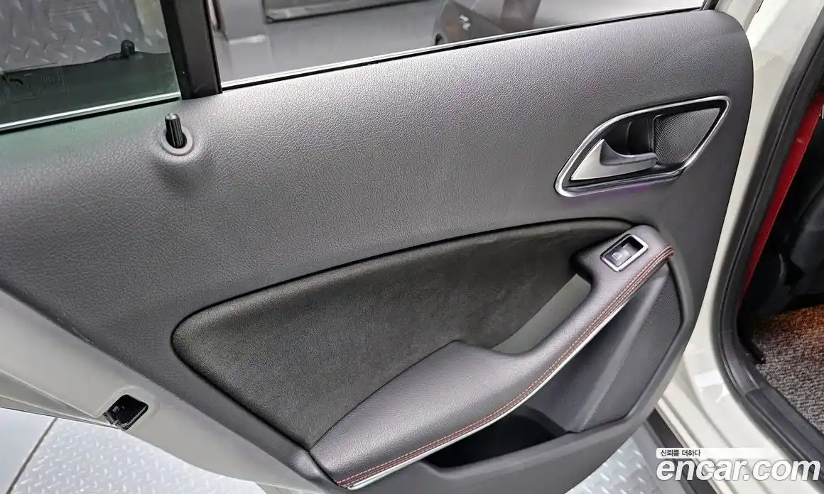 Mercedes-Benz A-Class 2017 2.0 гидро в Москве № 1617404, фото 15