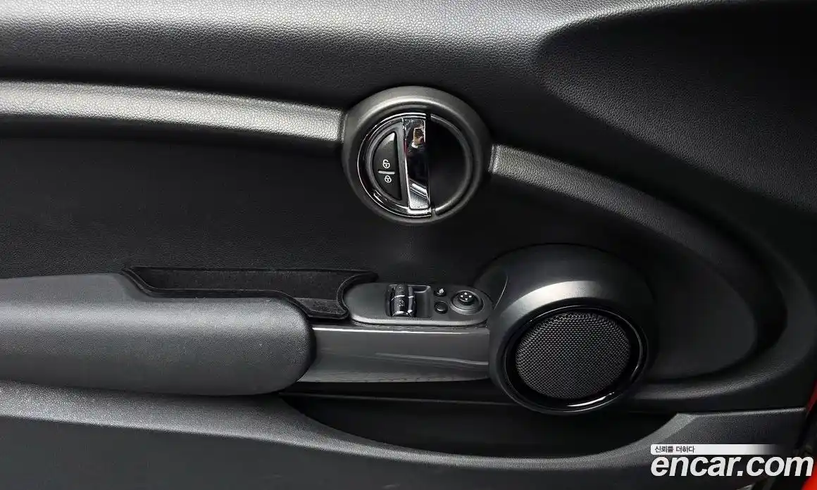 Mini Cooper 2019 1.5 гидро в Москве № 1620995, фото 13