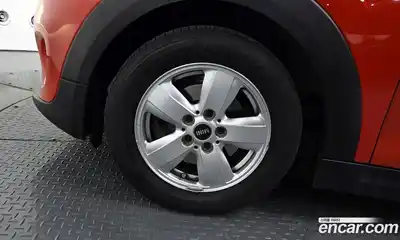 Mini Cooper 2019 1.5 гидро в Москве № 1620995, миниатюра 6
