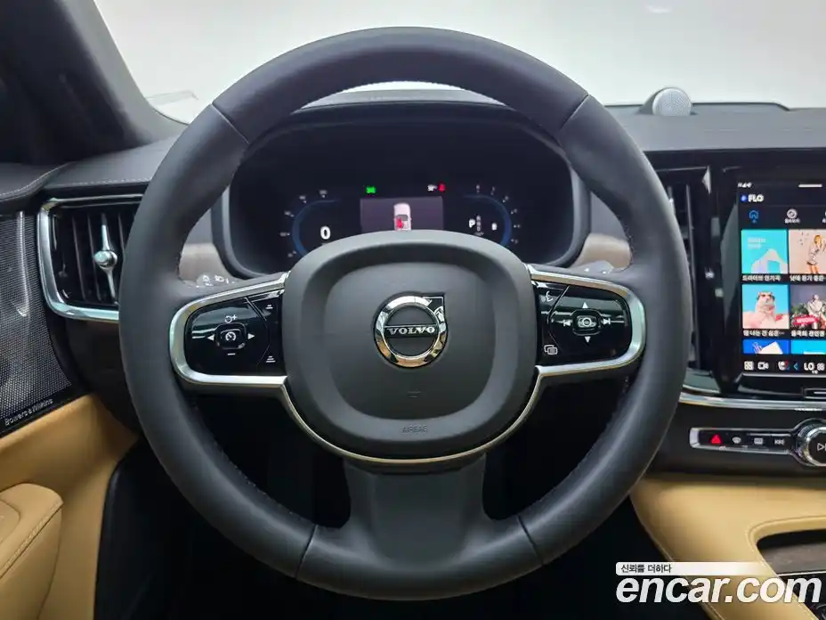 Volvo S90 2024 2.0 гидро в Москве № 164734, фото 10